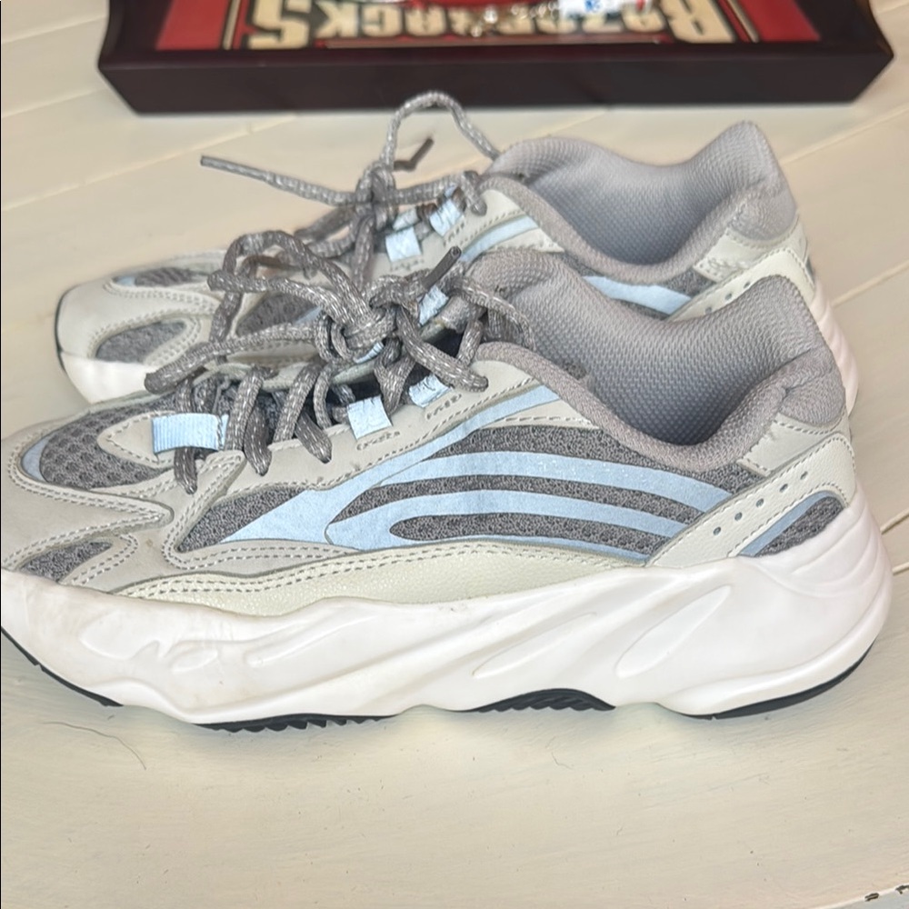 Yeezy Kids Sneakers in Gray and White